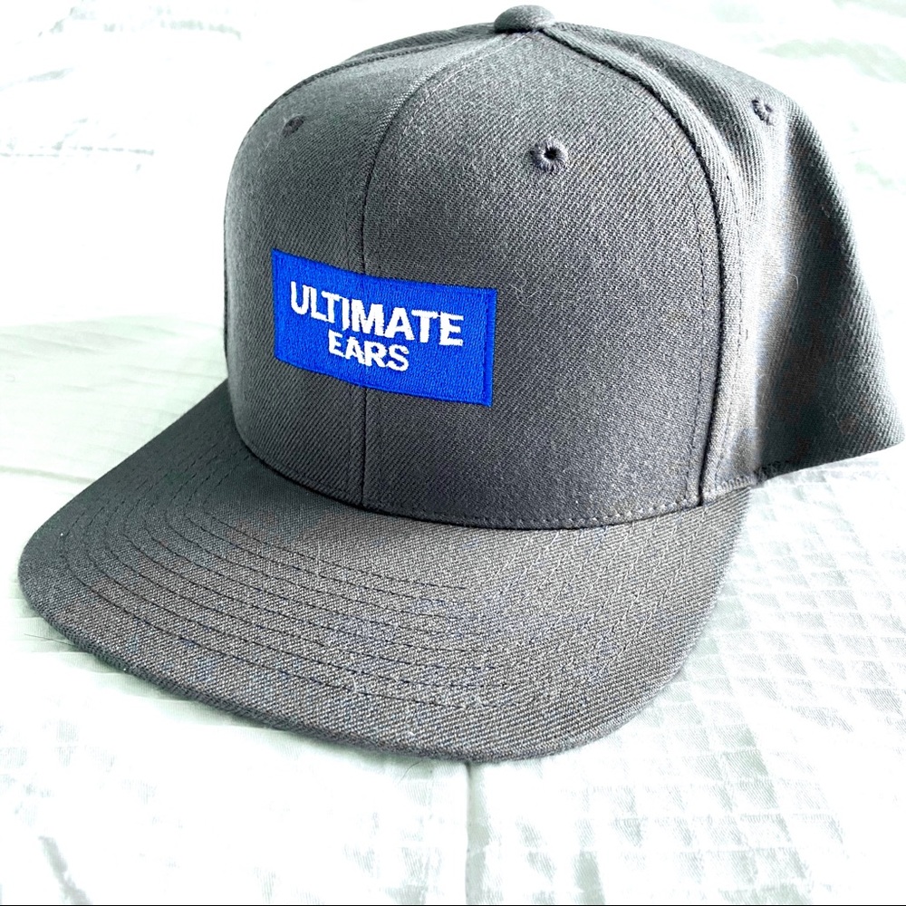 New! • Grey Snap Back Hat